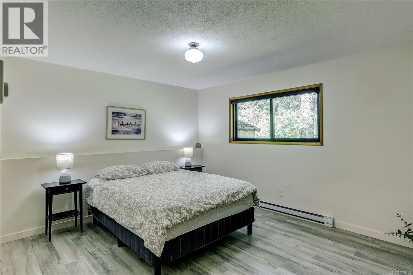 980 Nicholson Rd - 23