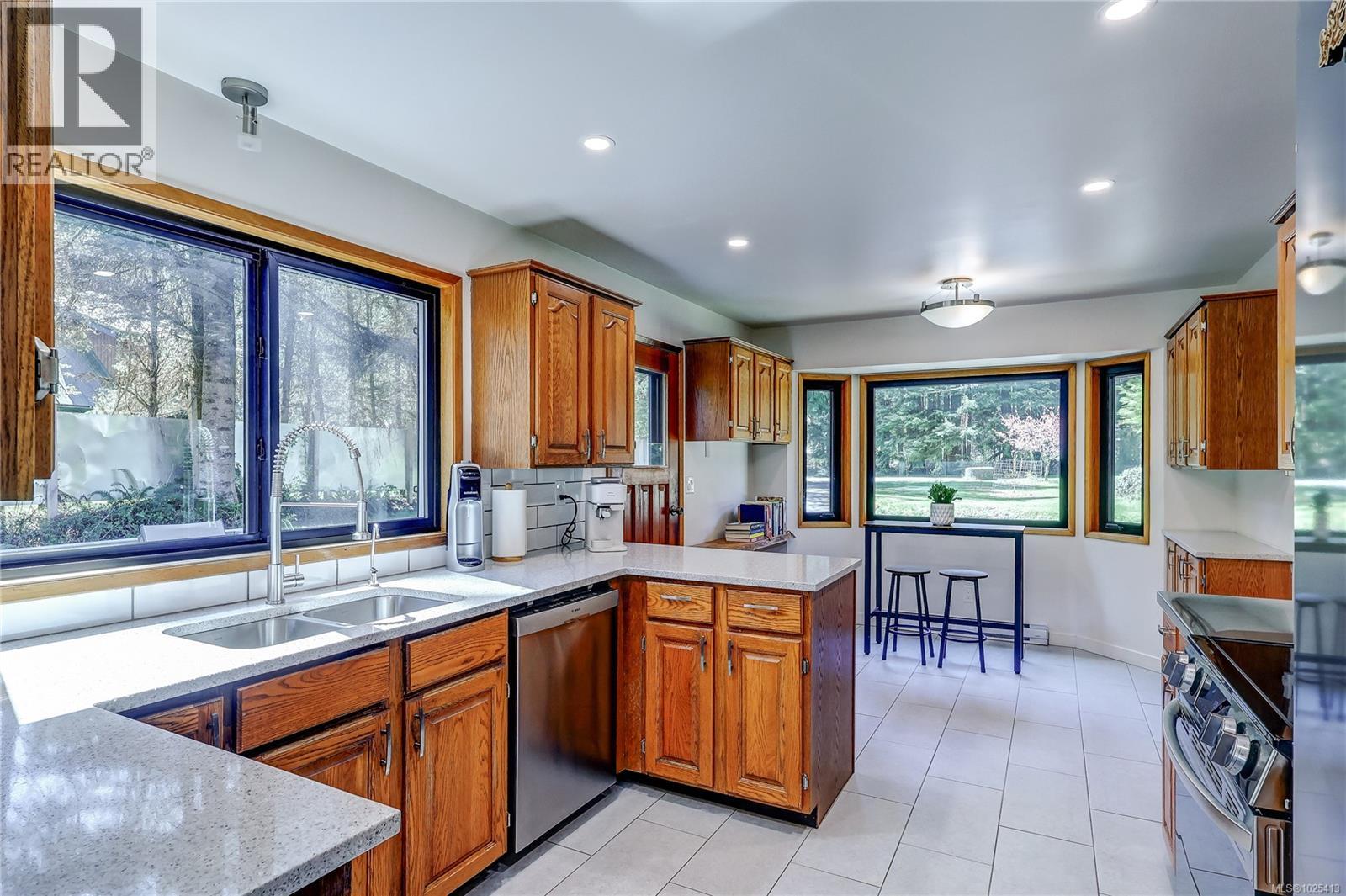 980 Nicholson Rd - 9