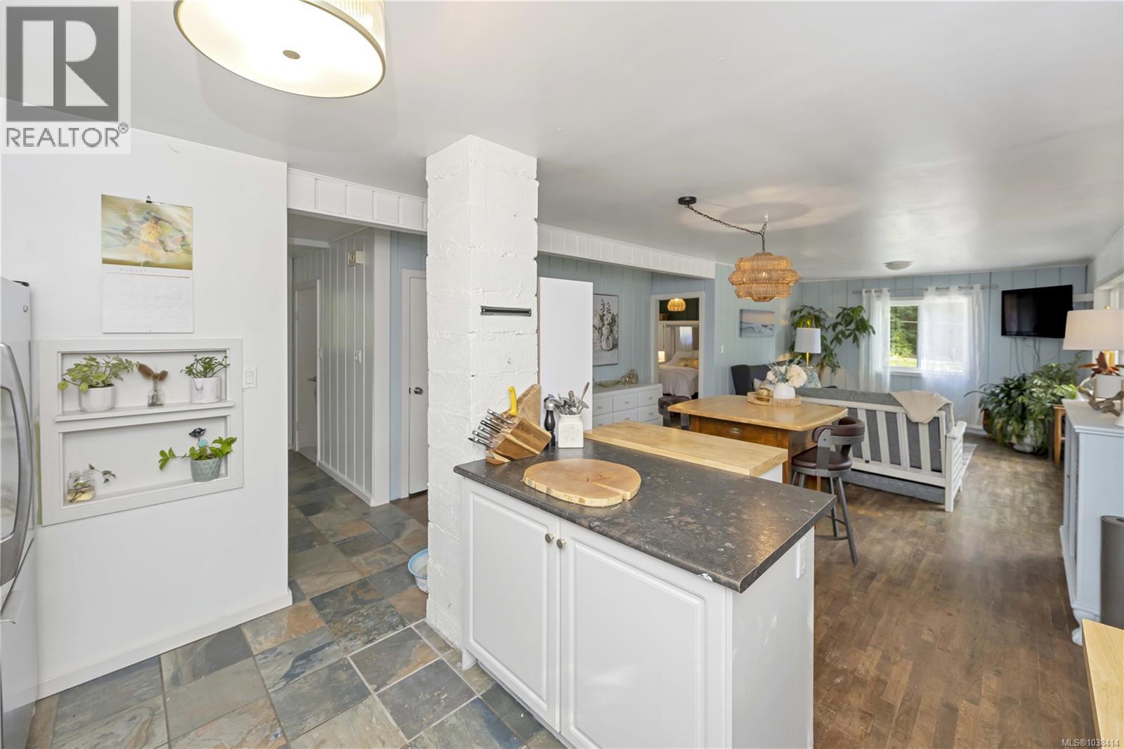 7840 Wentworth Rd - 13