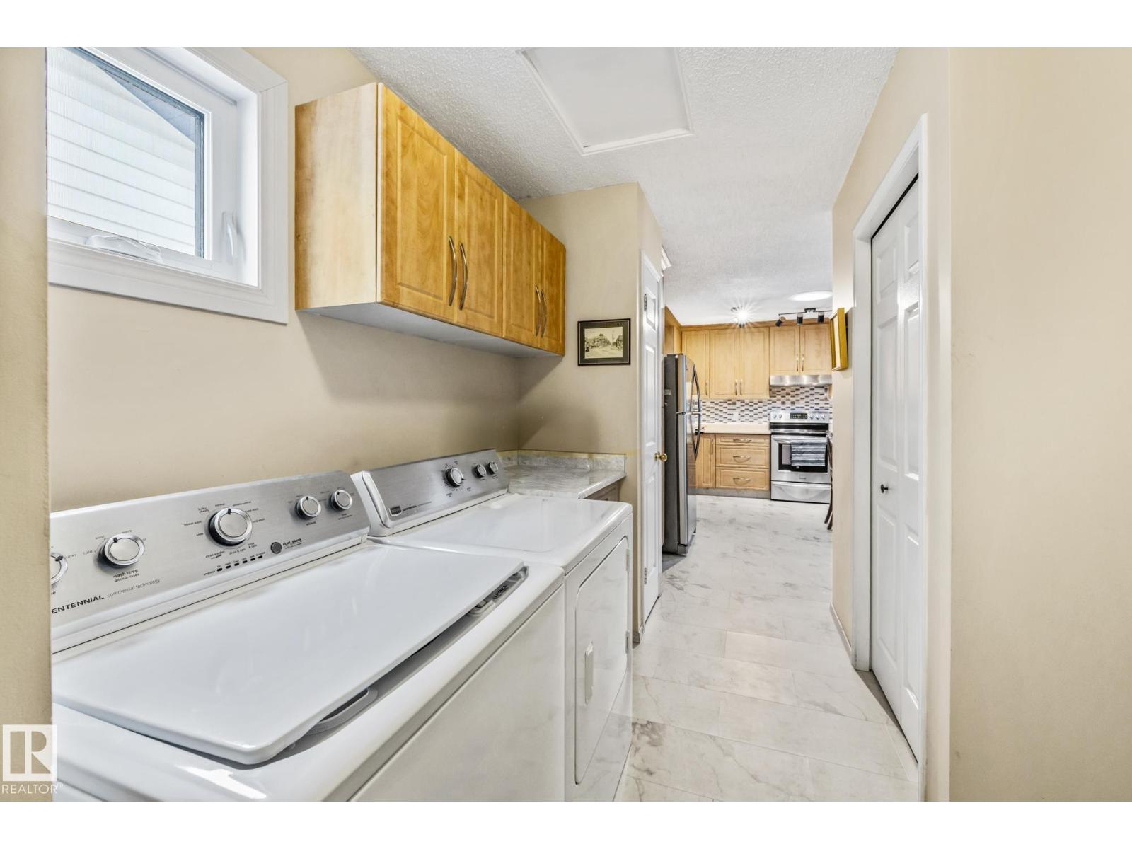 9719 190 ST NW - 18