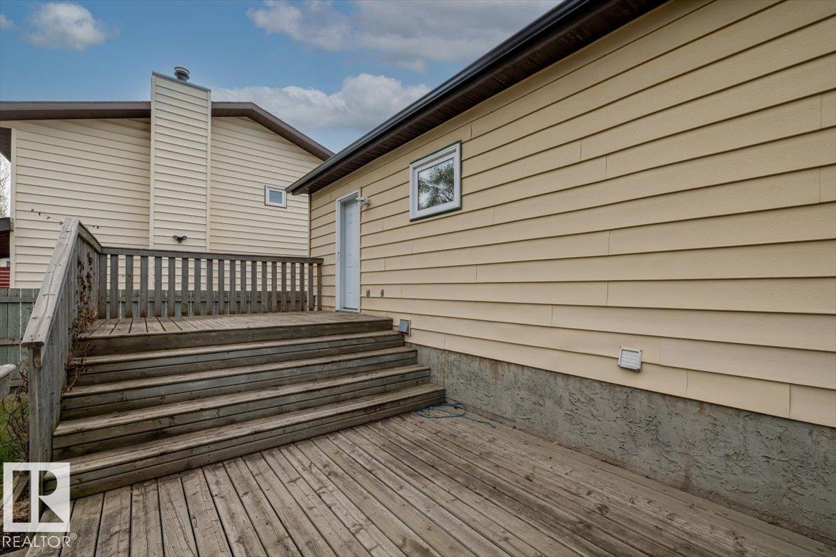 9719 190 ST NW - 21