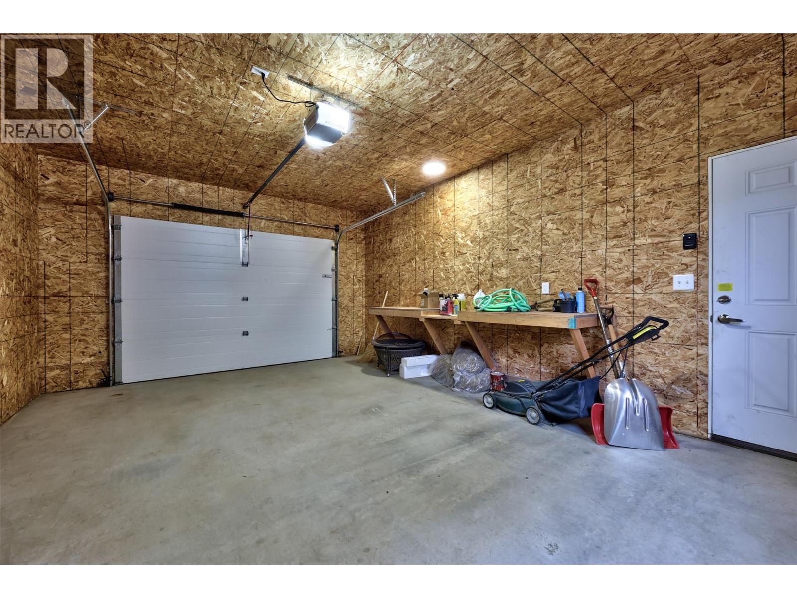 829 Okanagan Avenue - 47