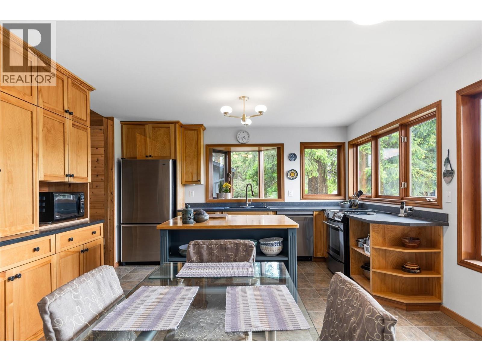 5425 Petworth Road - 15