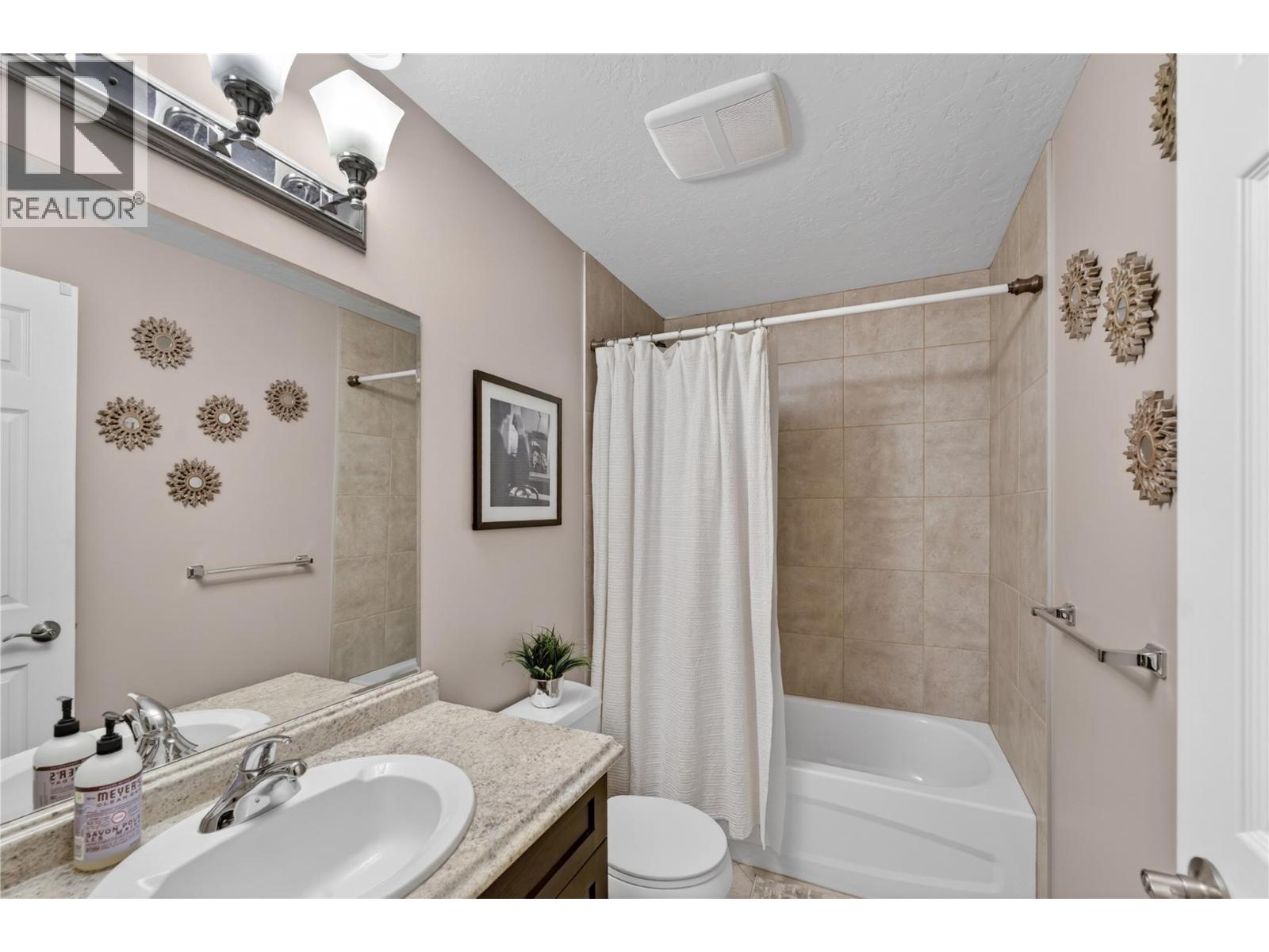 1841 85 Avenue - 38