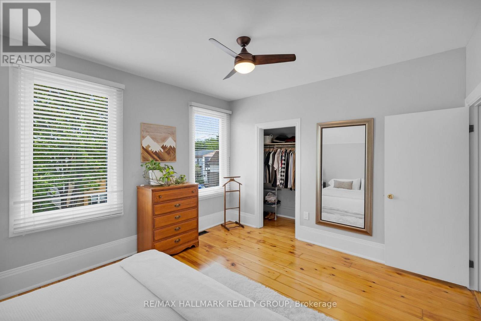 218 CARRUTHERS AVENUE - 30