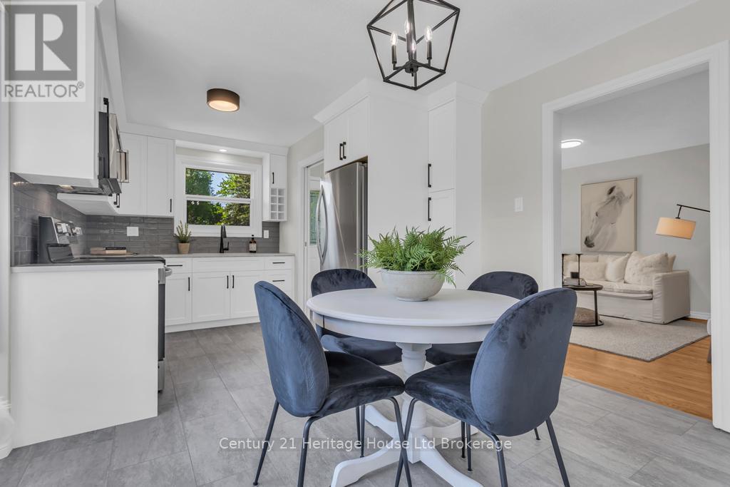 55 DENRICH AVENUE - 10