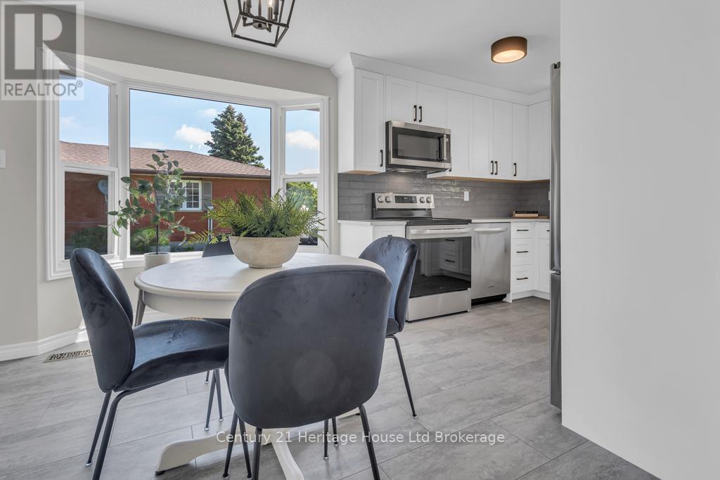 55 DENRICH AVENUE - 11