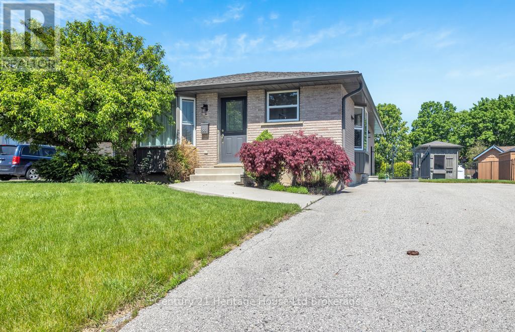 55 DENRICH AVENUE - 3