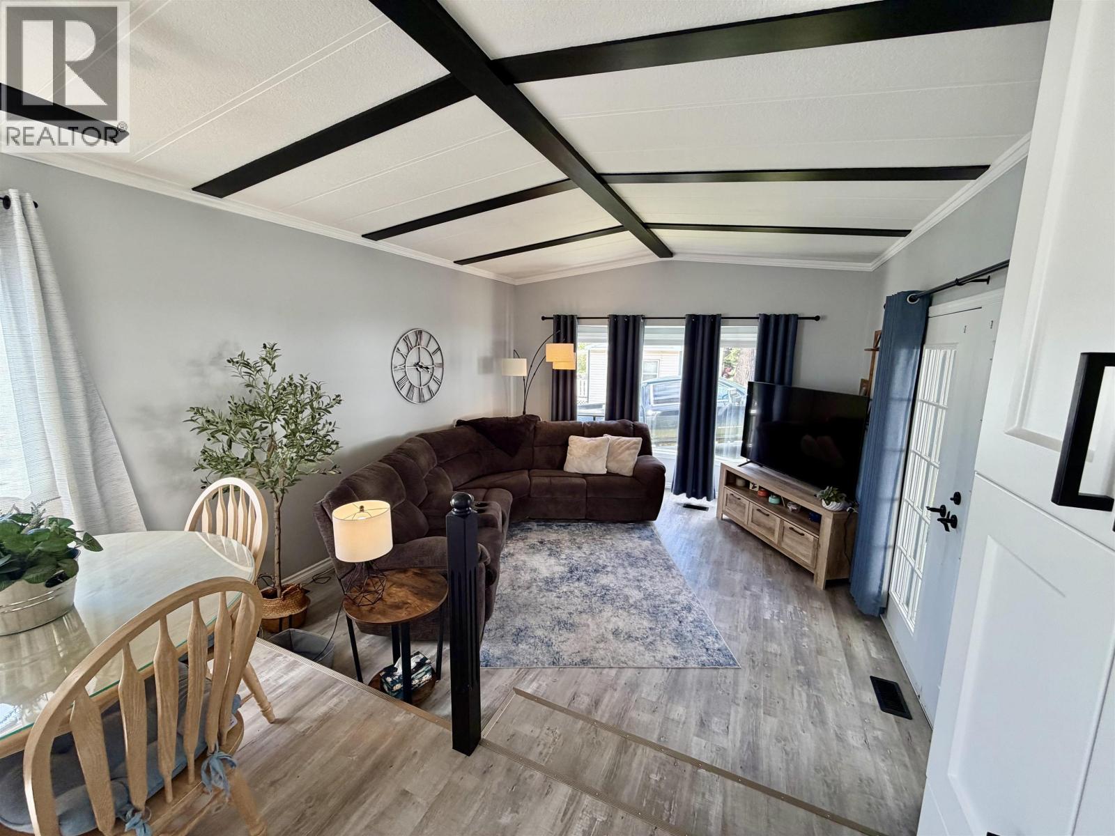 #12 770 ELEVENTH AVENUE - 8