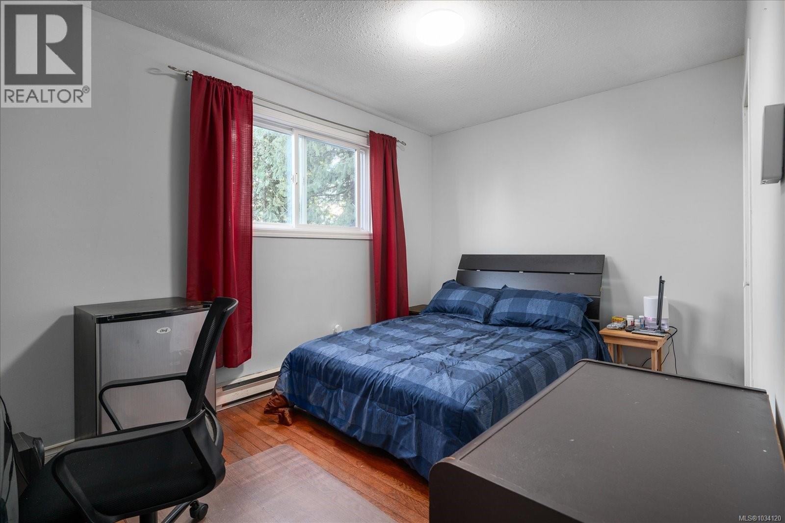 532 Banks Ave W - 16