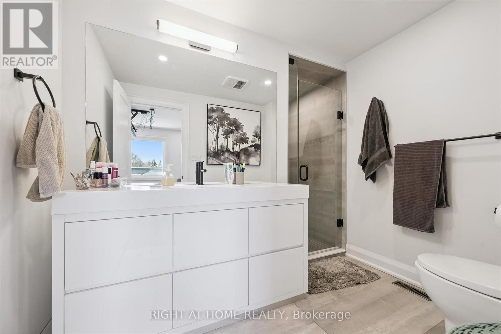 814 COXWELL AVENUE - 10