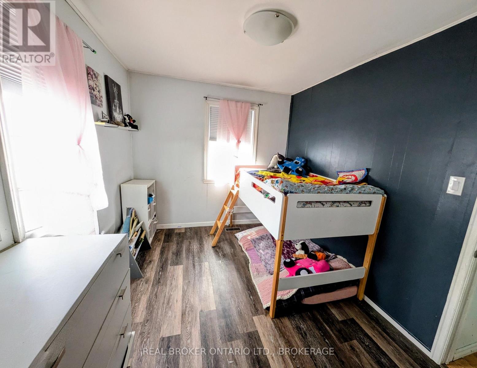 3300 POIRIER AVENUE - 14
