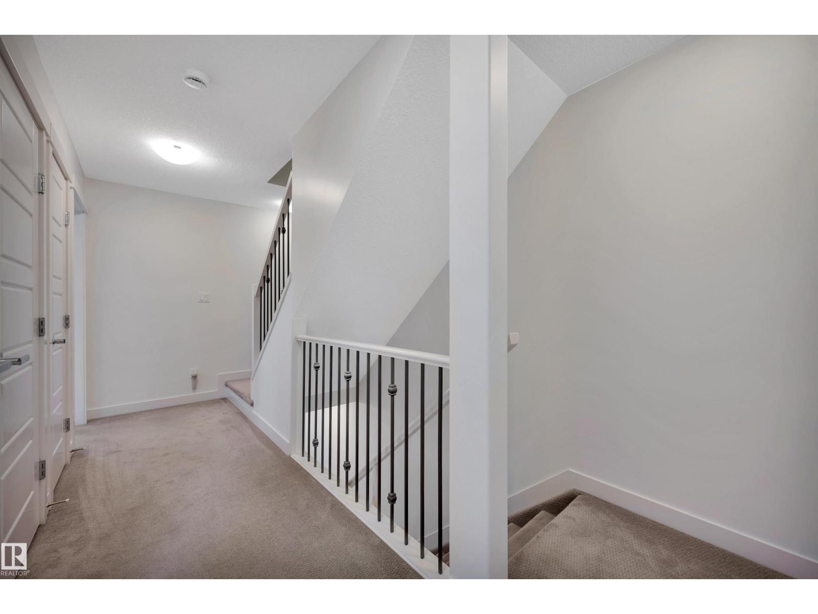 908 Valour WY NW — photo 20