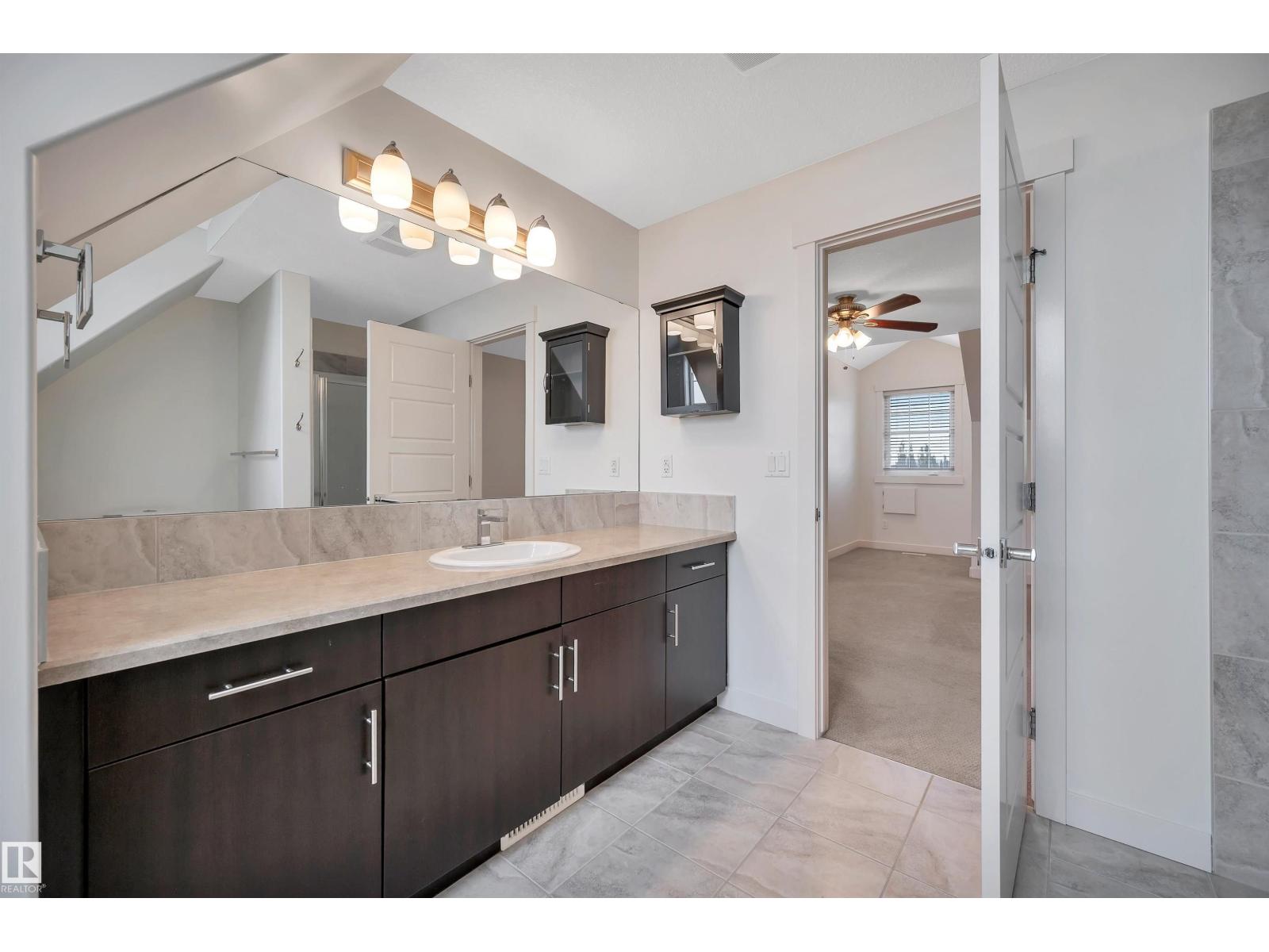 908 Valour WY NW — photo 37
