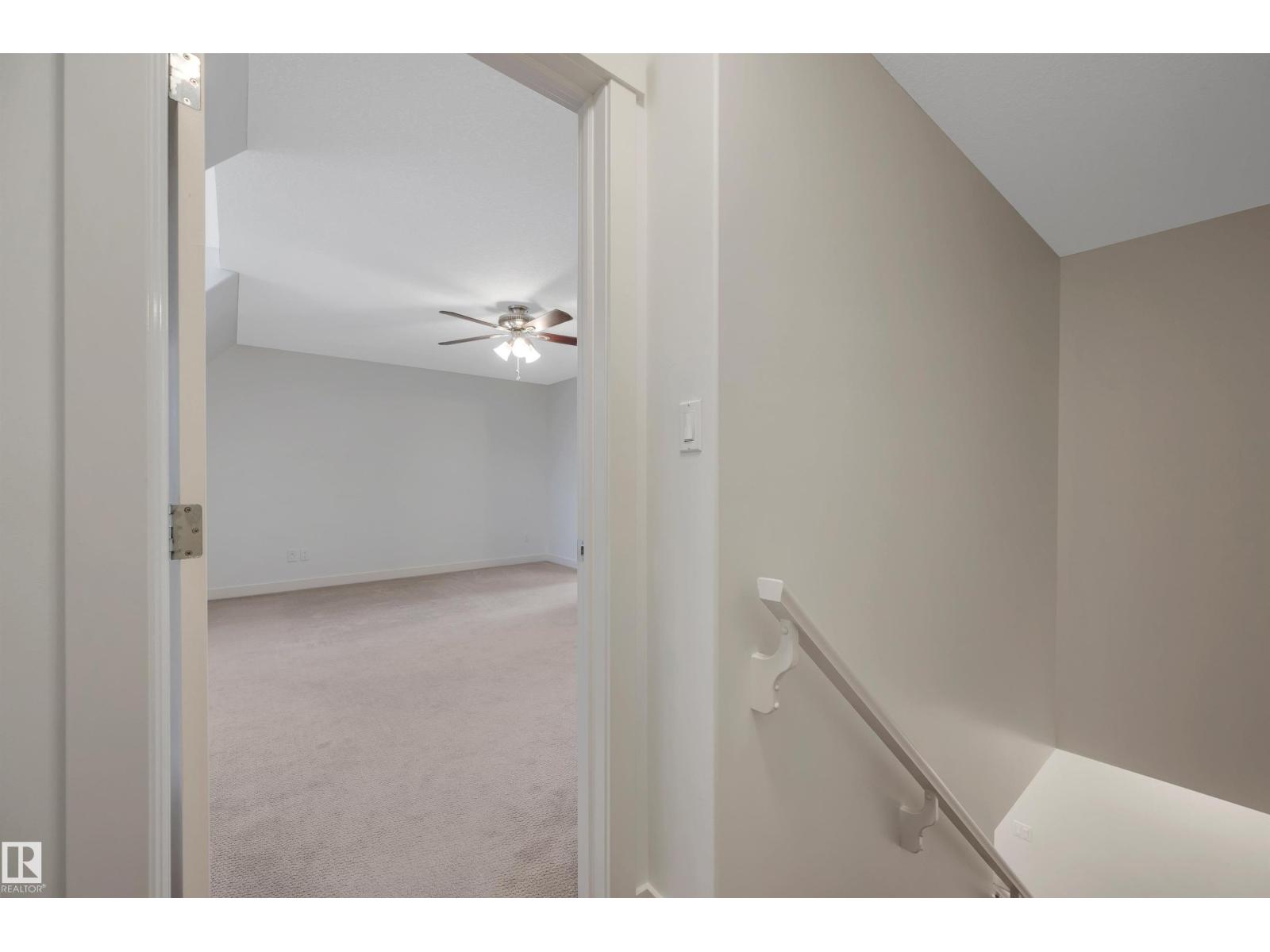 908 Valour WY NW — photo 32