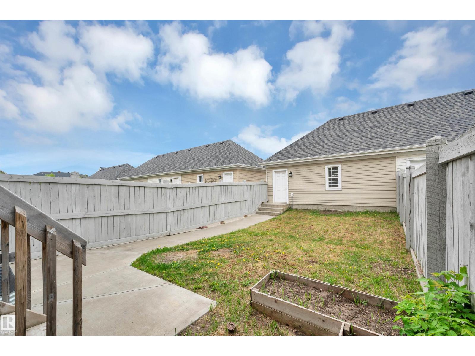 908 Valour WY NW — photo 51