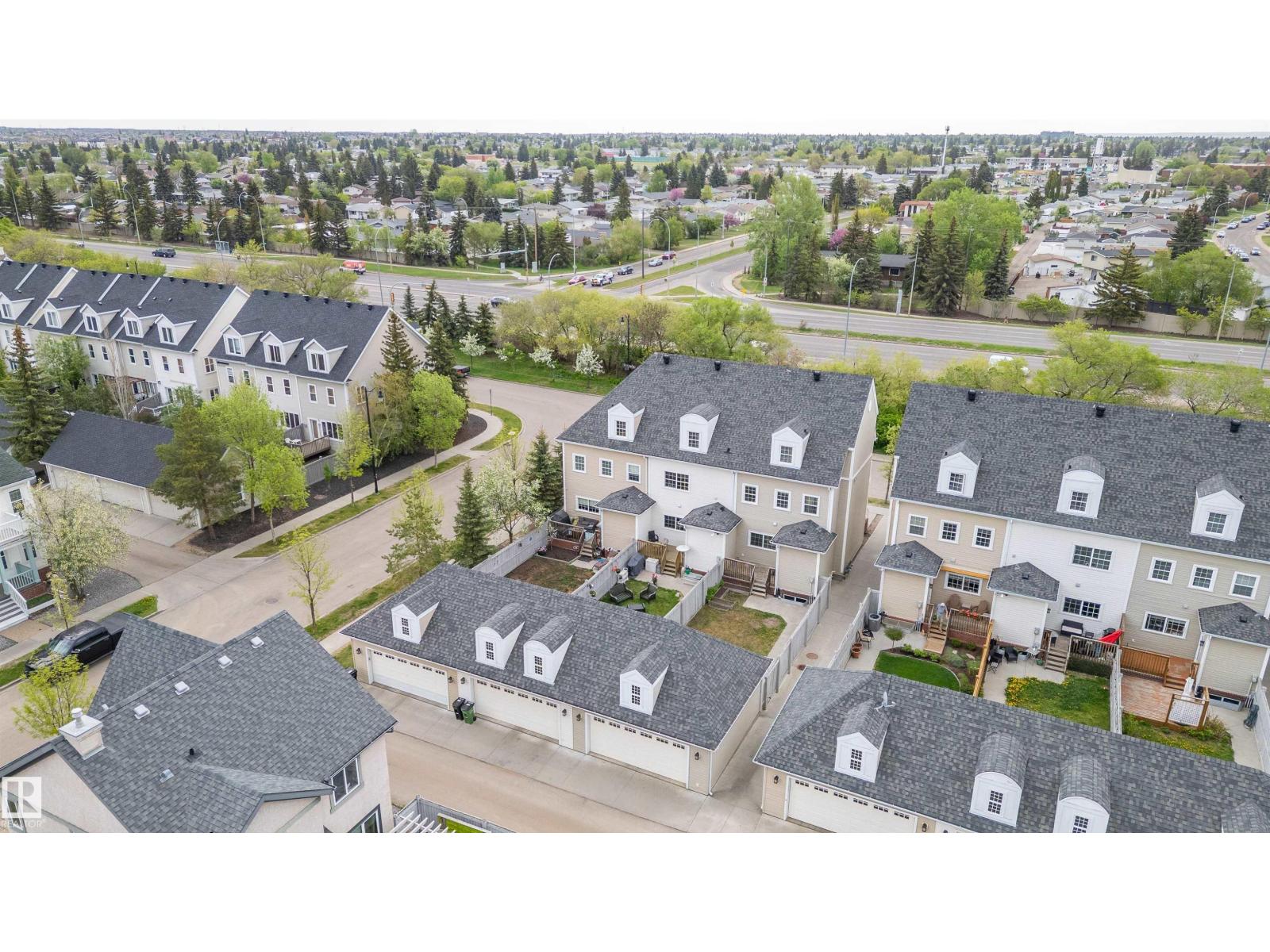 908 Valour WY NW — photo 64