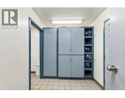 2015 W Trans Canada Highway, Kamloops, BC V1S1A7 Photo 77