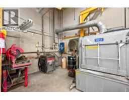 2015 W Trans Canada Highway, Kamloops, BC V1S1A7 Photo 34