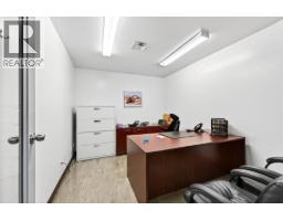 2015 W Trans Canada Highway, Kamloops, BC V1S1A7 Photo 55