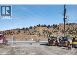 2015 W Trans Canada Highway, Kamloops, BC V1S1A7 Photo 76