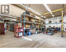 2015 W Trans Canada Highway, Kamloops, BC V1S1A7 Photo 14