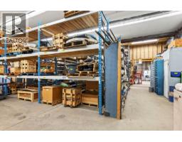 2015 W Trans Canada Highway, Kamloops, BC V1S1A7 Photo 56