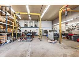 2015 W Trans Canada Highway, Kamloops, BC V1S1A7 Photo 33