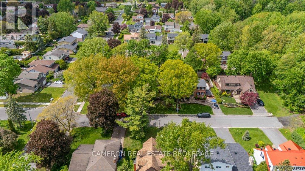 1515 GRANT AVENUE - 30