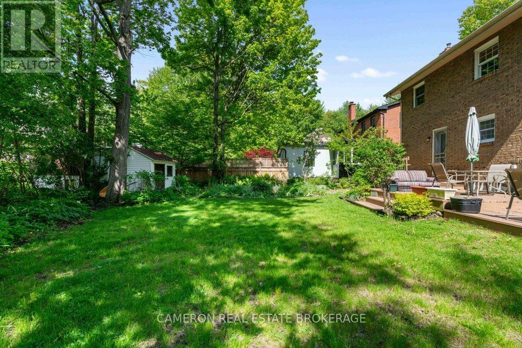 1515 GRANT AVENUE - 27
