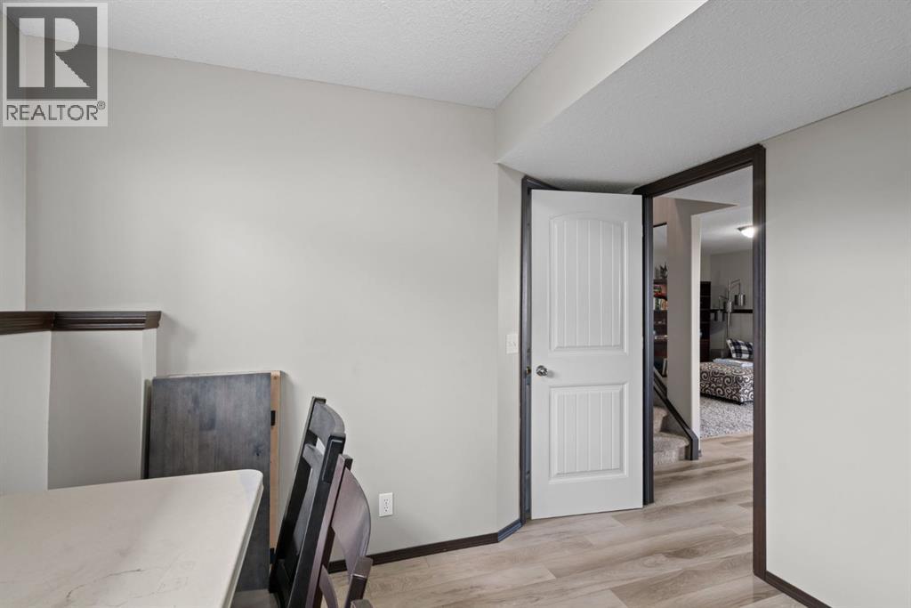 80 Cambrille Crescent - 37