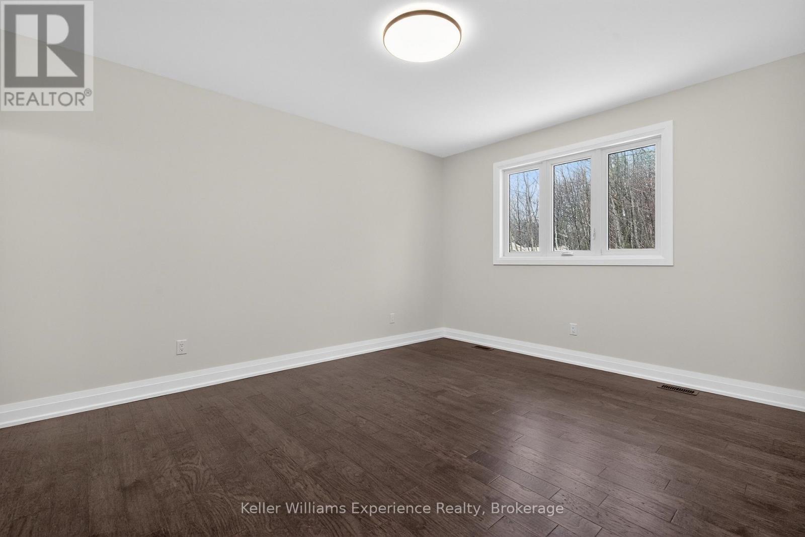 62 RUE VANIER - 14