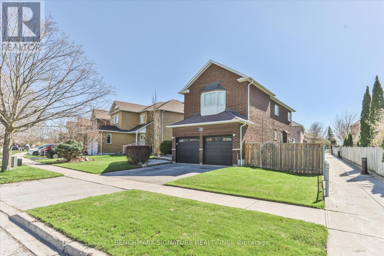 29 STRICKLAND DRIVE - Image 2