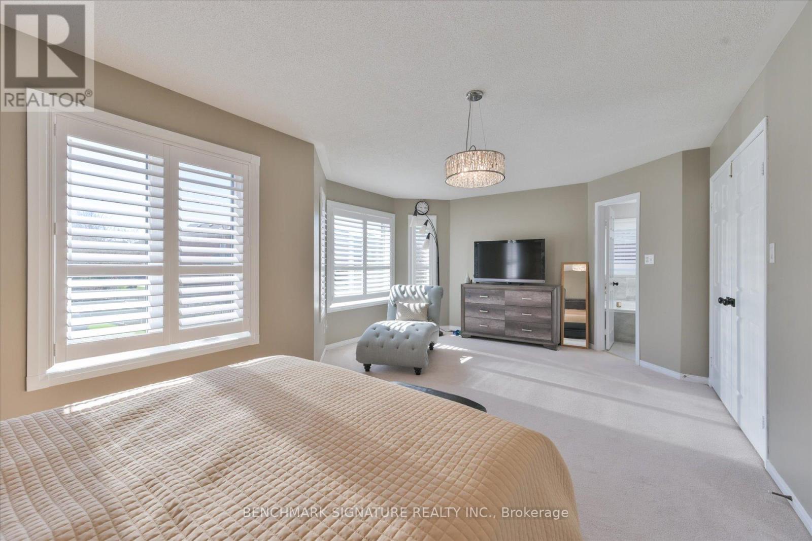 29 STRICKLAND DRIVE - 22