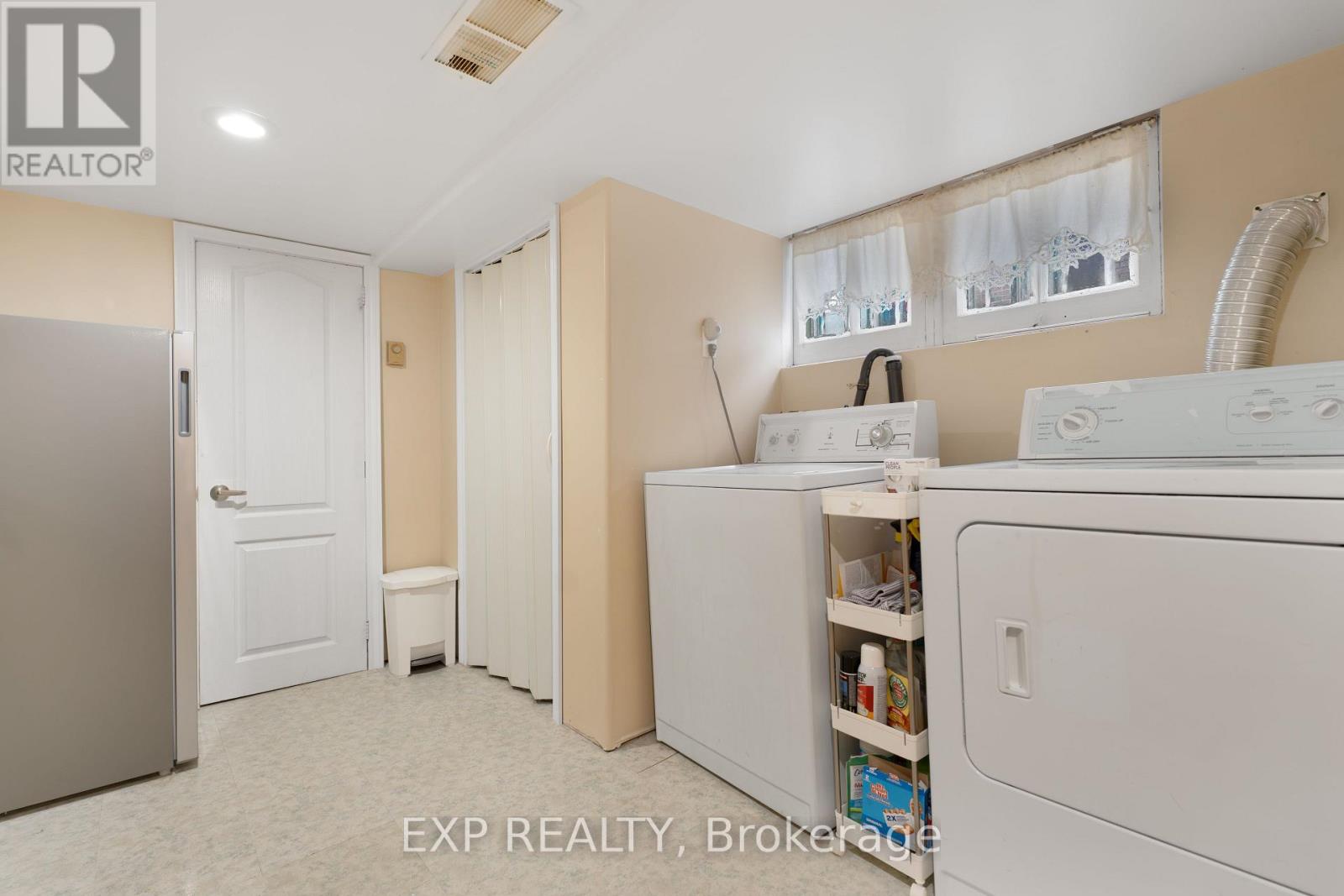 56 GLADSTONE AVENUE - 34