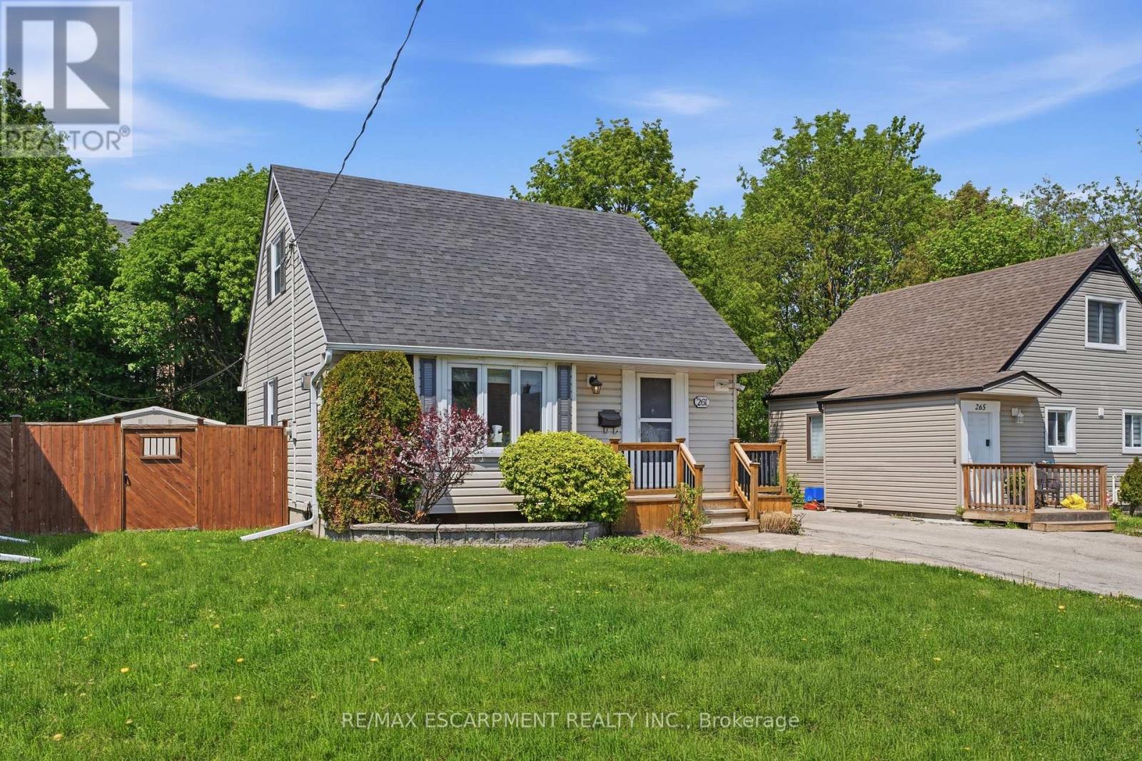 261 ANDREW STREET - Image 3