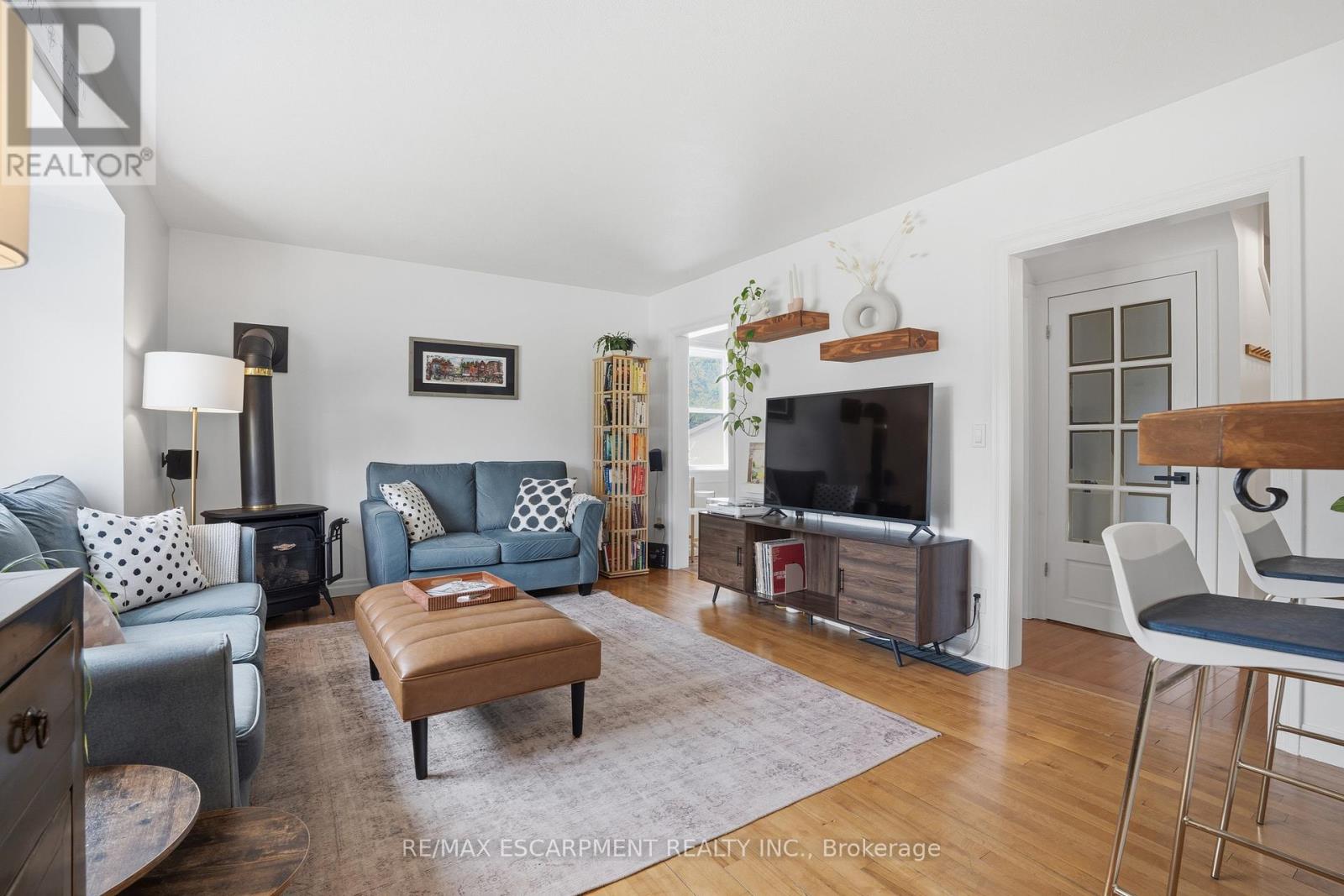 261 ANDREW STREET - 5