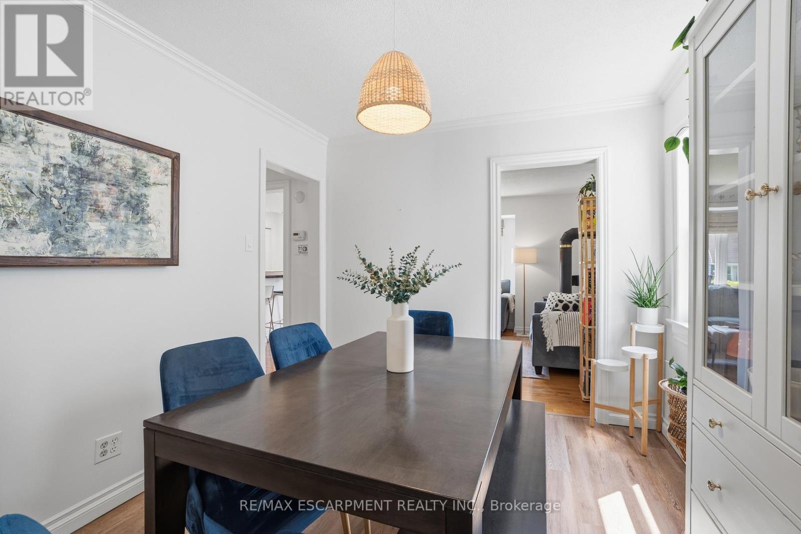 261 ANDREW STREET - 9