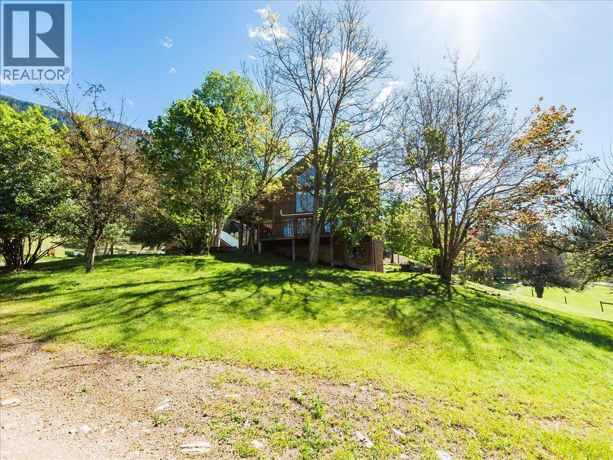 2960 UPPER SLOCAN PARK Road - 62