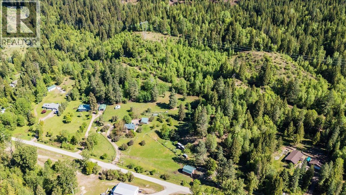 2960 UPPER SLOCAN PARK Road - 70