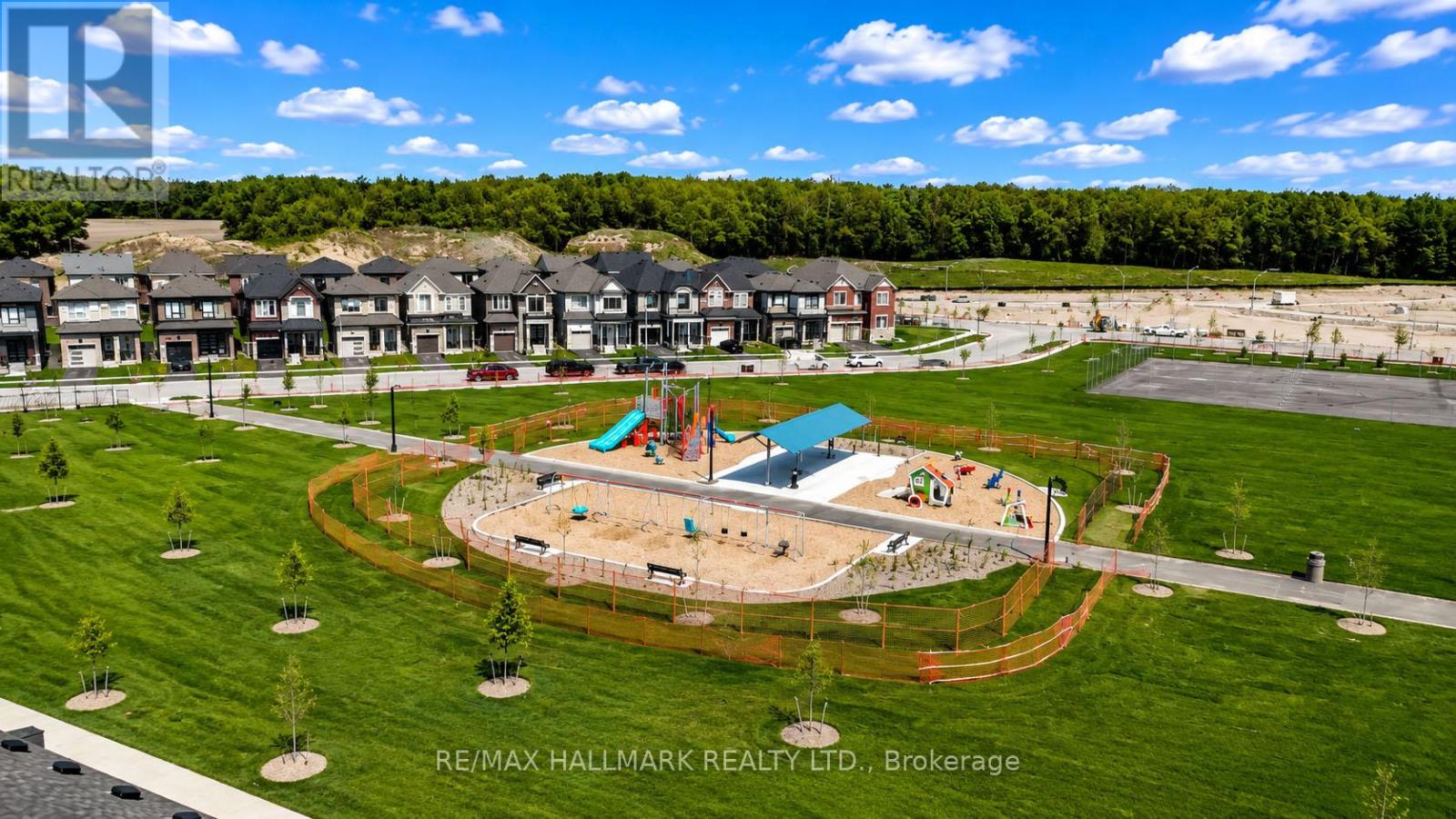 21 FOXLEY HEIGHTS - 34