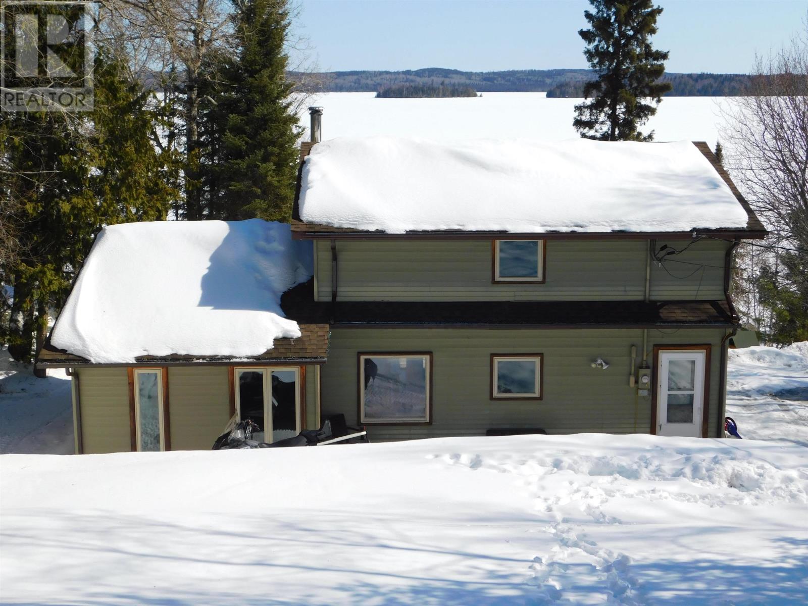 157 Harris CRES - 7