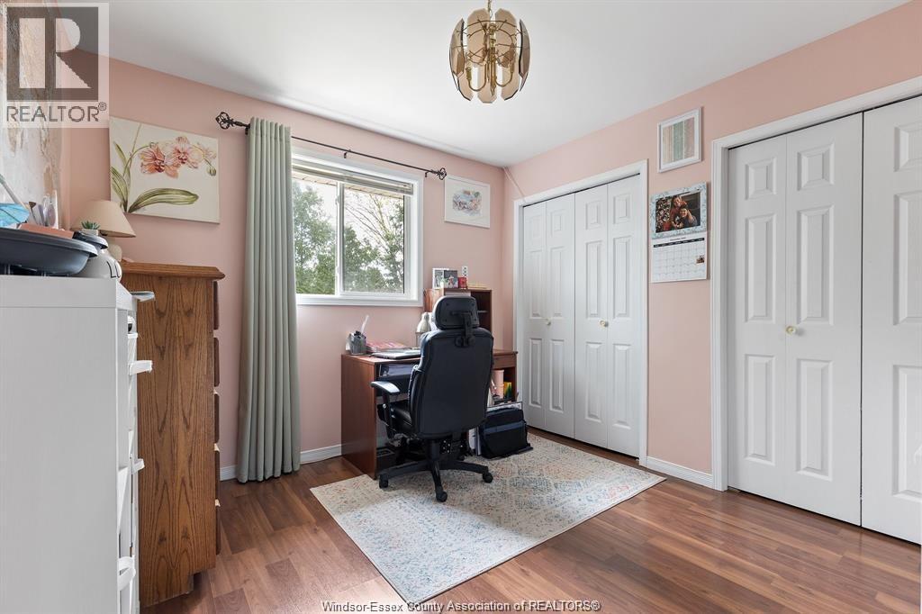 330 REAUME ROAD - 13