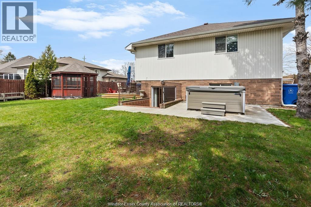 330 REAUME ROAD - 28