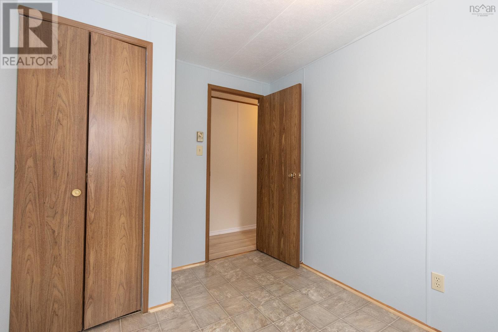 44 Anson Avenue - 14