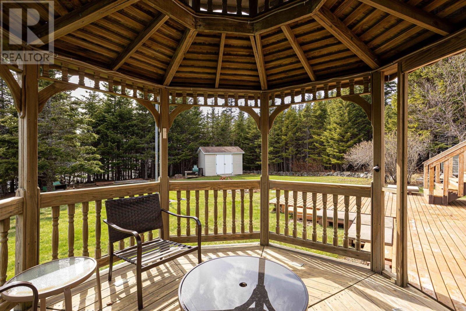 287 Greenough Drive - 40