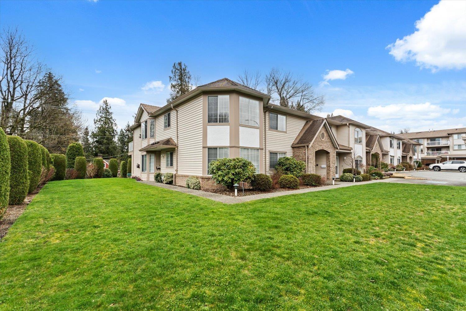 54 3110 TRAFALGAR STREET, Abbotsford