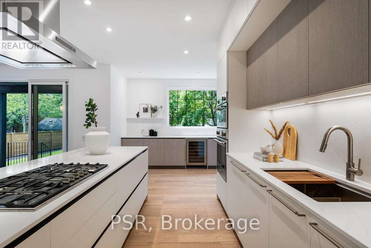 2084 TOLMAN ROAD - 10