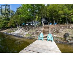 32 Buck Island, Leeds And The Thousand Islands, ON K0E1B0 Photo 10