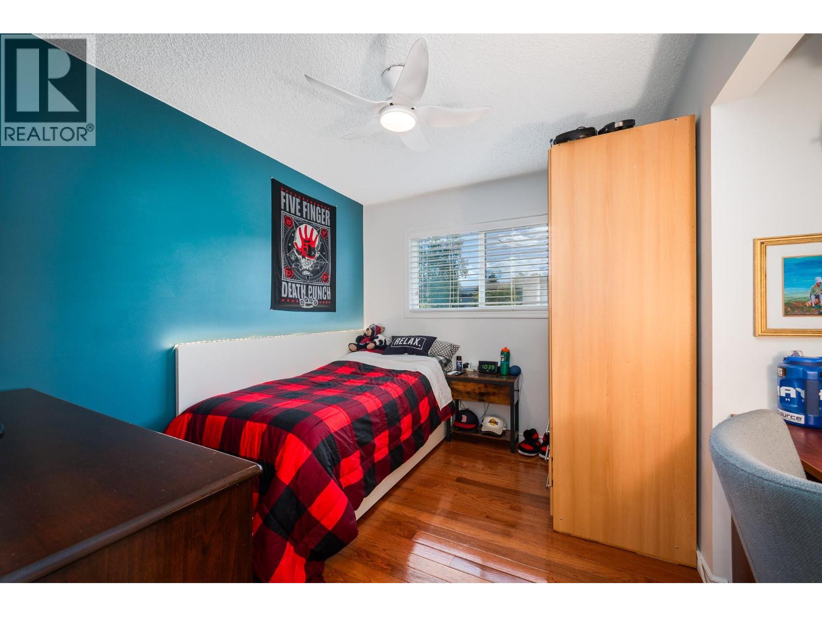 350 Perth Road - 23